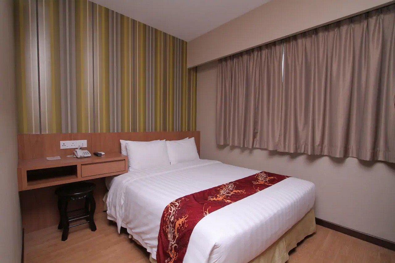 Likas Square Apartment Hotel Kota Kinabalu Exterior foto