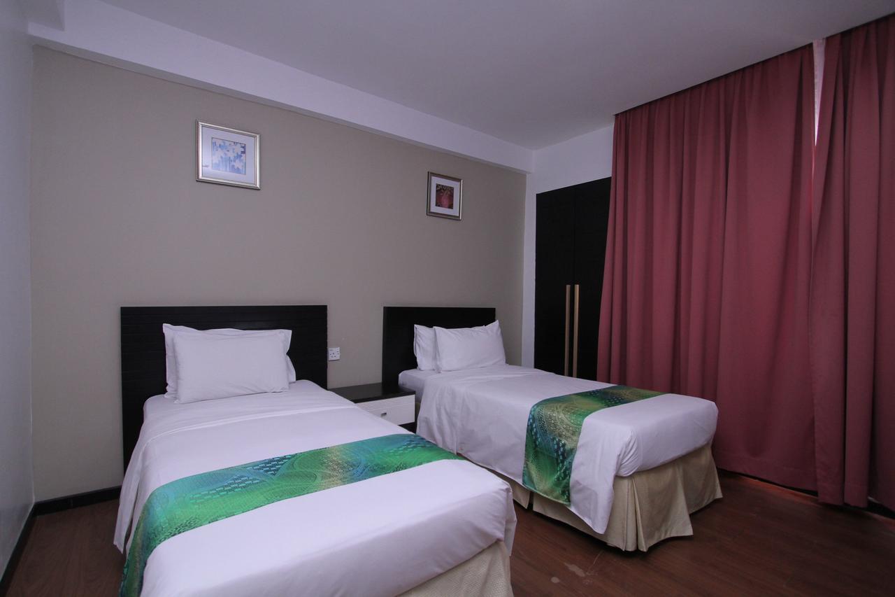 Likas Square Apartment Hotel Kota Kinabalu Exterior foto