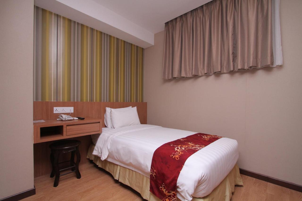 Likas Square Apartment Hotel Kota Kinabalu Exterior foto